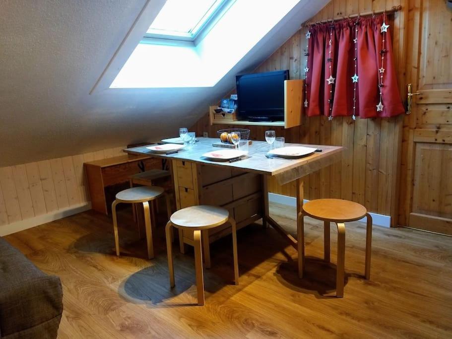 T2 Pour 4 Pers Style Chalet Pied Des Pistes Bolquère 외부 사진